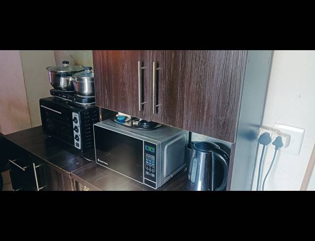 3 BEDROOM FREEHOLD FOR SALE IN WINDMILL PARK
